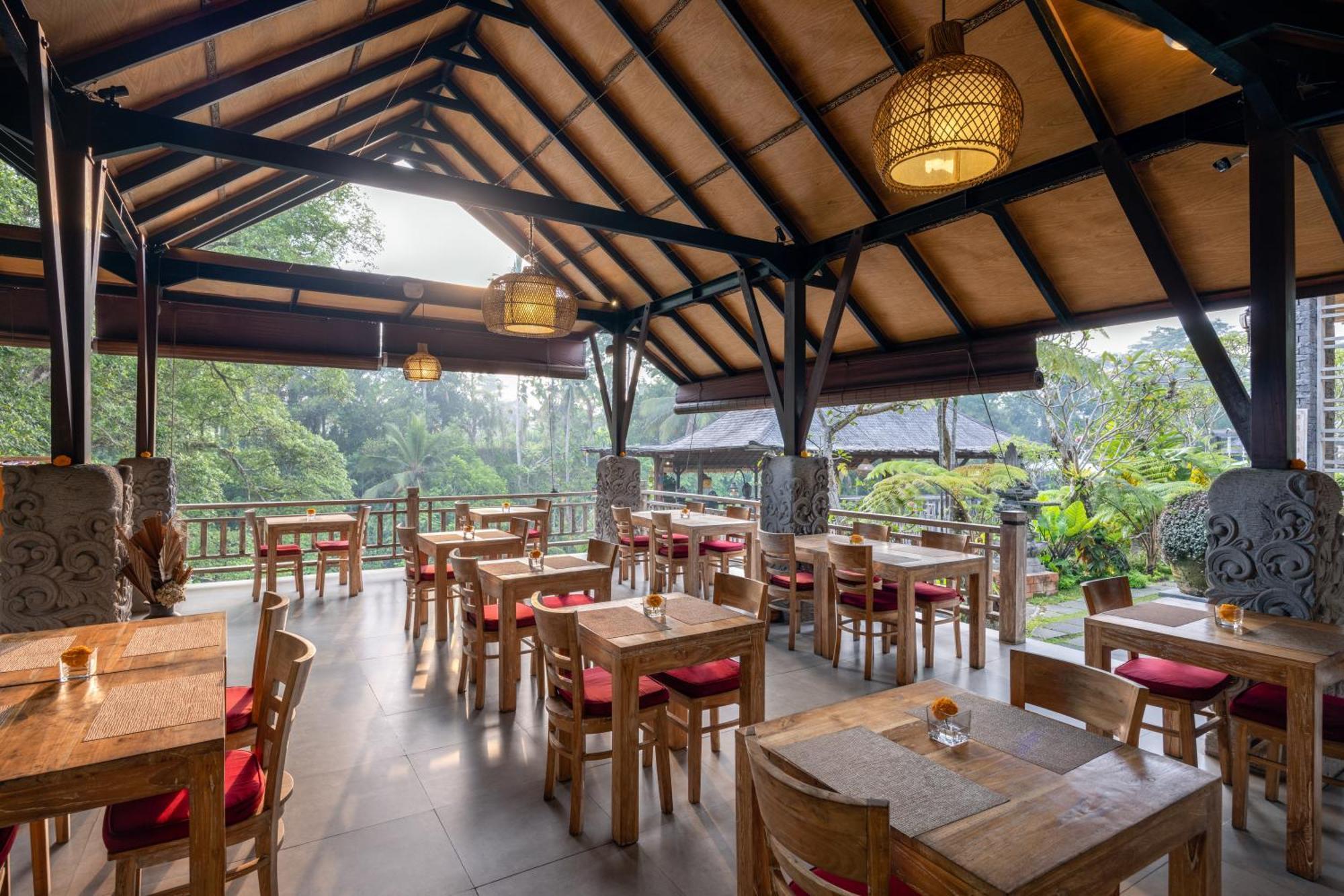 Resort Kawi A Pramana Experience 4*